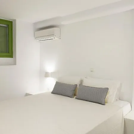 Seaside Paros Beach House Green * Naousa (Paros)