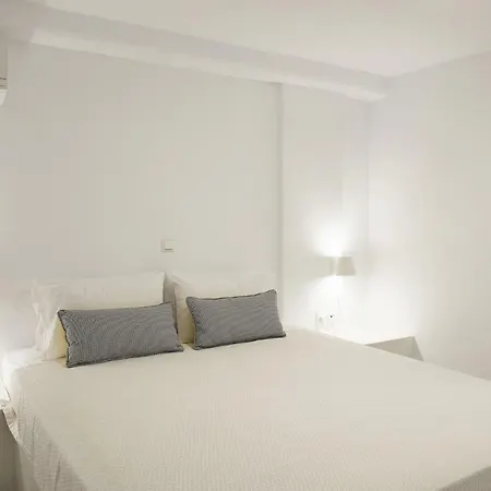 Seaside Paros Beach House Green Apartment