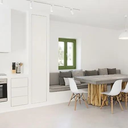 Seaside Paros Beach House Green *
