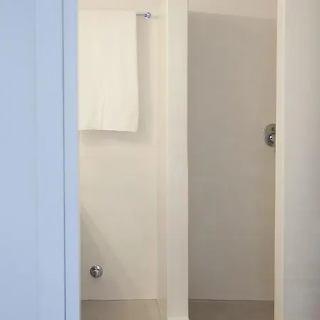 Apartment Seaside Paros Beach House Green